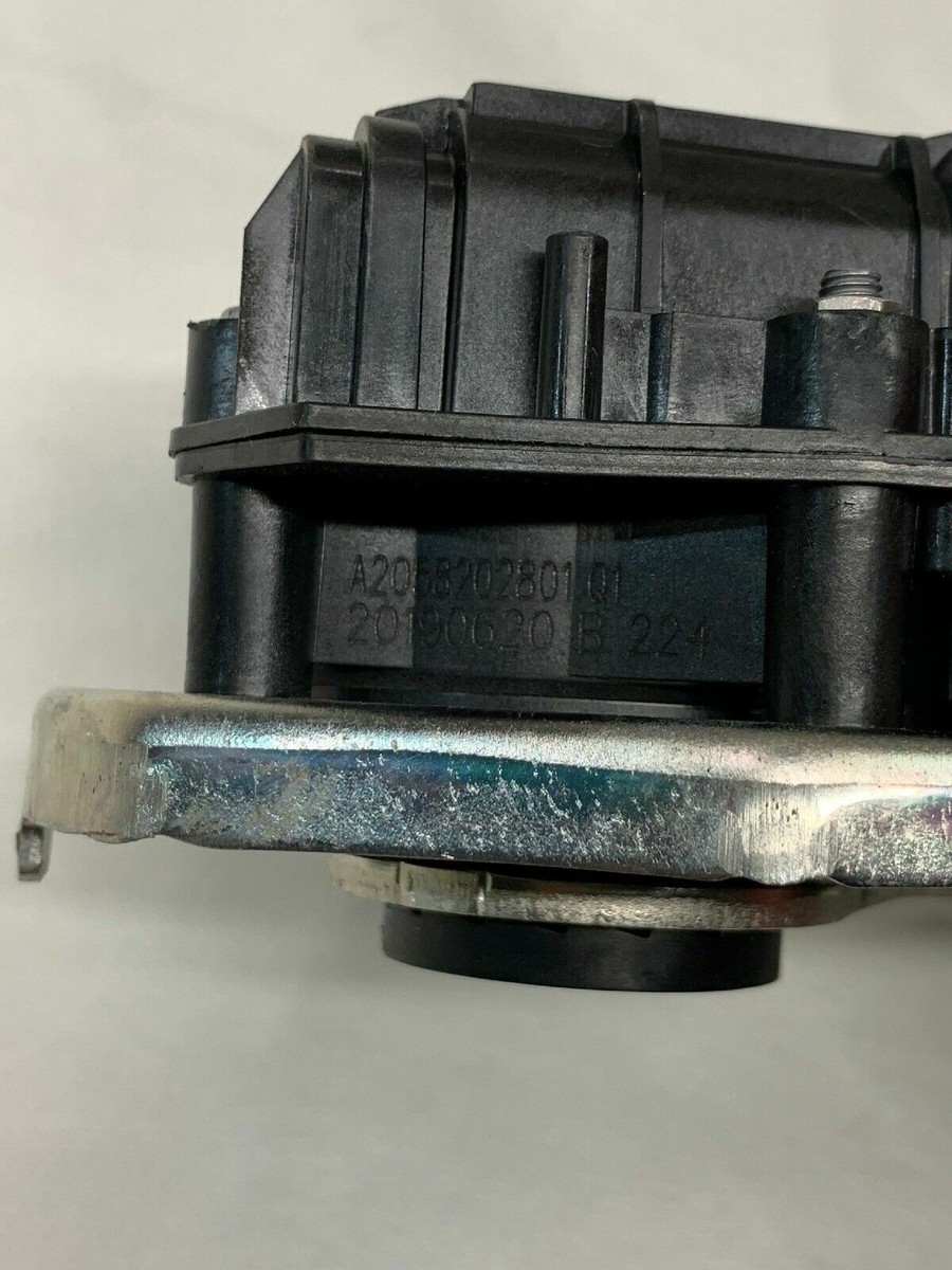 Cản Trước Mercedes-Benz C Mã phụ tùng A2058801940