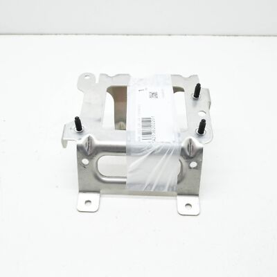 Ốp Chân Kính Chắn Gió Mercedes-Benz MB Mã phụ tùng 6616203536laa