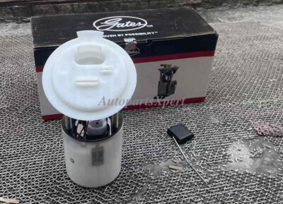Bơm Xăng Mercedes-Benz E Mã phụ tùng A2044701394