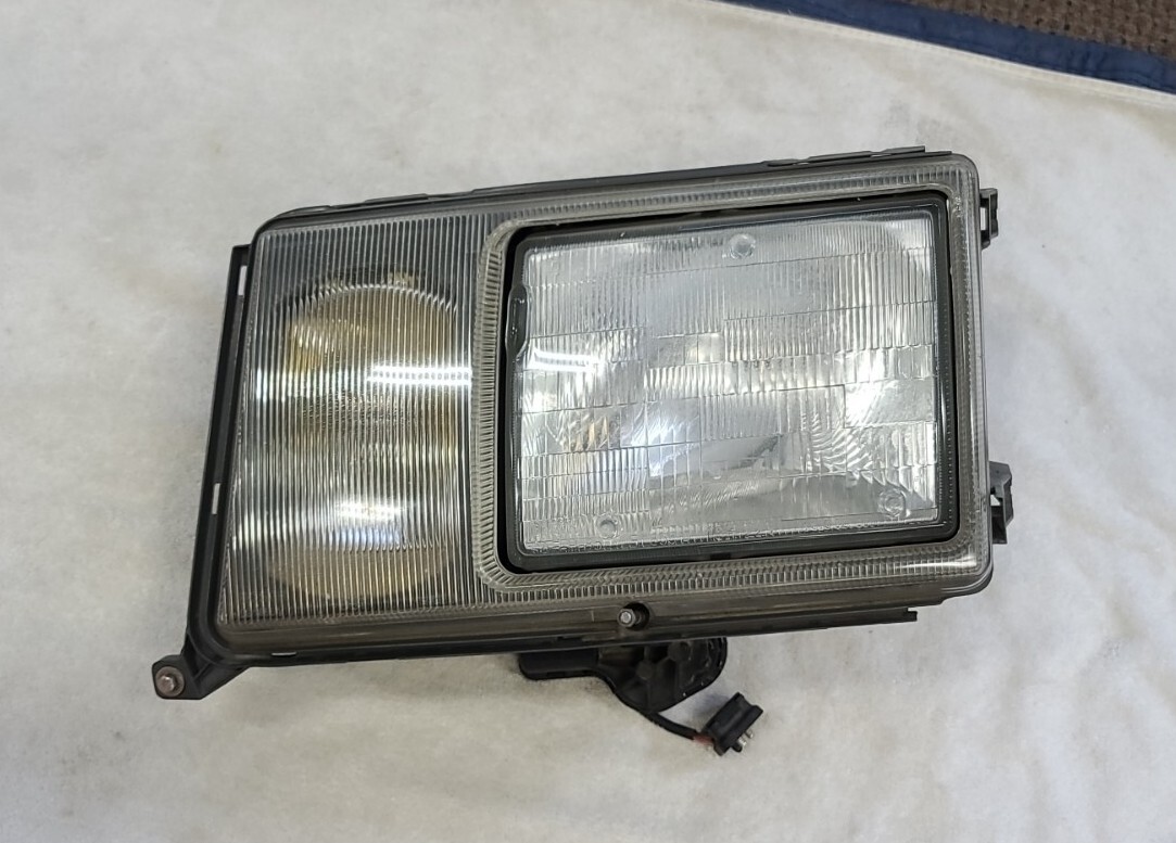 Đèn Pha Trái Mercedes-Benz GLC Mã phụ tùng A2538202761