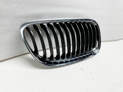 Lưới Ca Lăng Bmw Seri 3 OEM 51137201970-OE