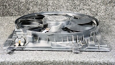Quạt Gió Động Cơ Mercedes-Benz E Mã phụ tùng A0999061401