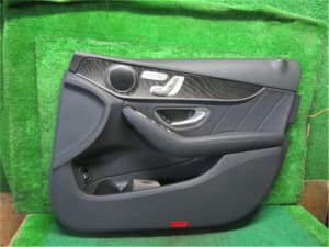 Cánh Cửa Trước Phải Mercedes-Benz E Mã phụ tùng A2137200205