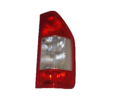 Đèn Hậu Phải Mercedes-Benz MB Mã phụ tùng a0008261656
