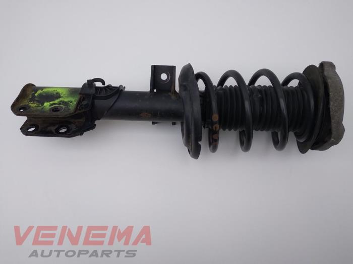 Giảm Xóc Trước Trái Mercedes-Benz GLK Mã phụ tùng A2043230700