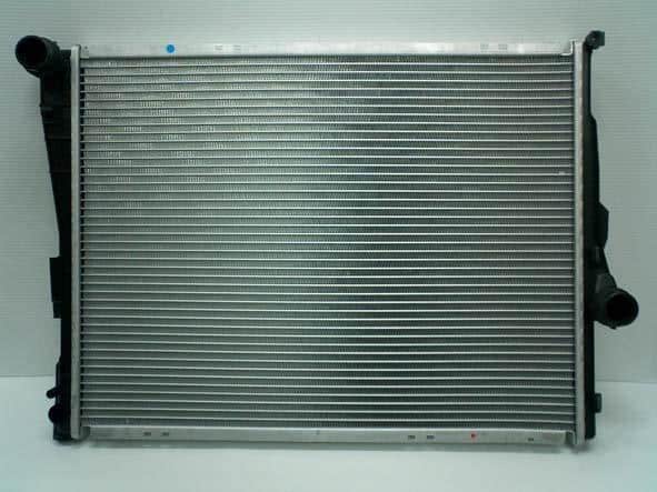 Két Nước Bmw Seri 3 Mã phụ tùng 17119071518