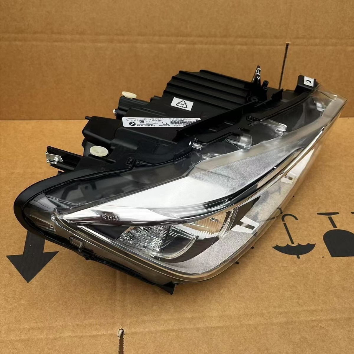 Đèn Pha Phải Có Xenon Bmw Seri 3 Mã phụ tùng 63117338702