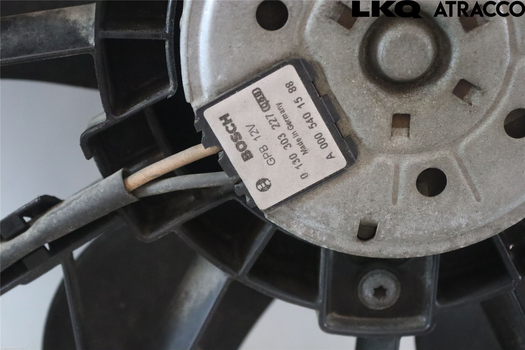 Quạt Gió Động Cơ Mercedes-Benz E Mã phụ tùng a0015003593
