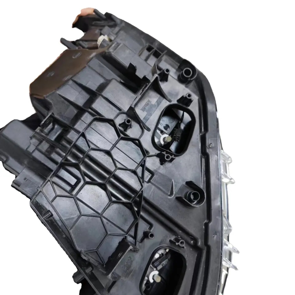 Đèn Pha Phải Bmw Seri 1 Mã phụ tùng 63117414144
