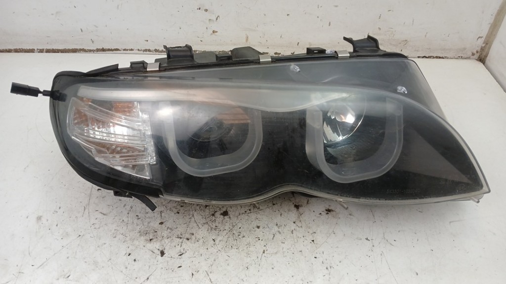 Đèn Pha Phải Bmw Seri 3 Mã phụ tùng 63127165782