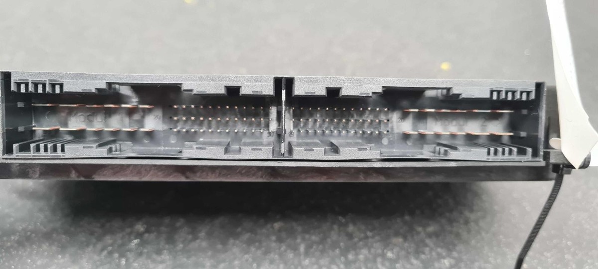 Hộp Điều Khiển Đèn Bmw Seri 1 Mã phụ tùng 61359241002