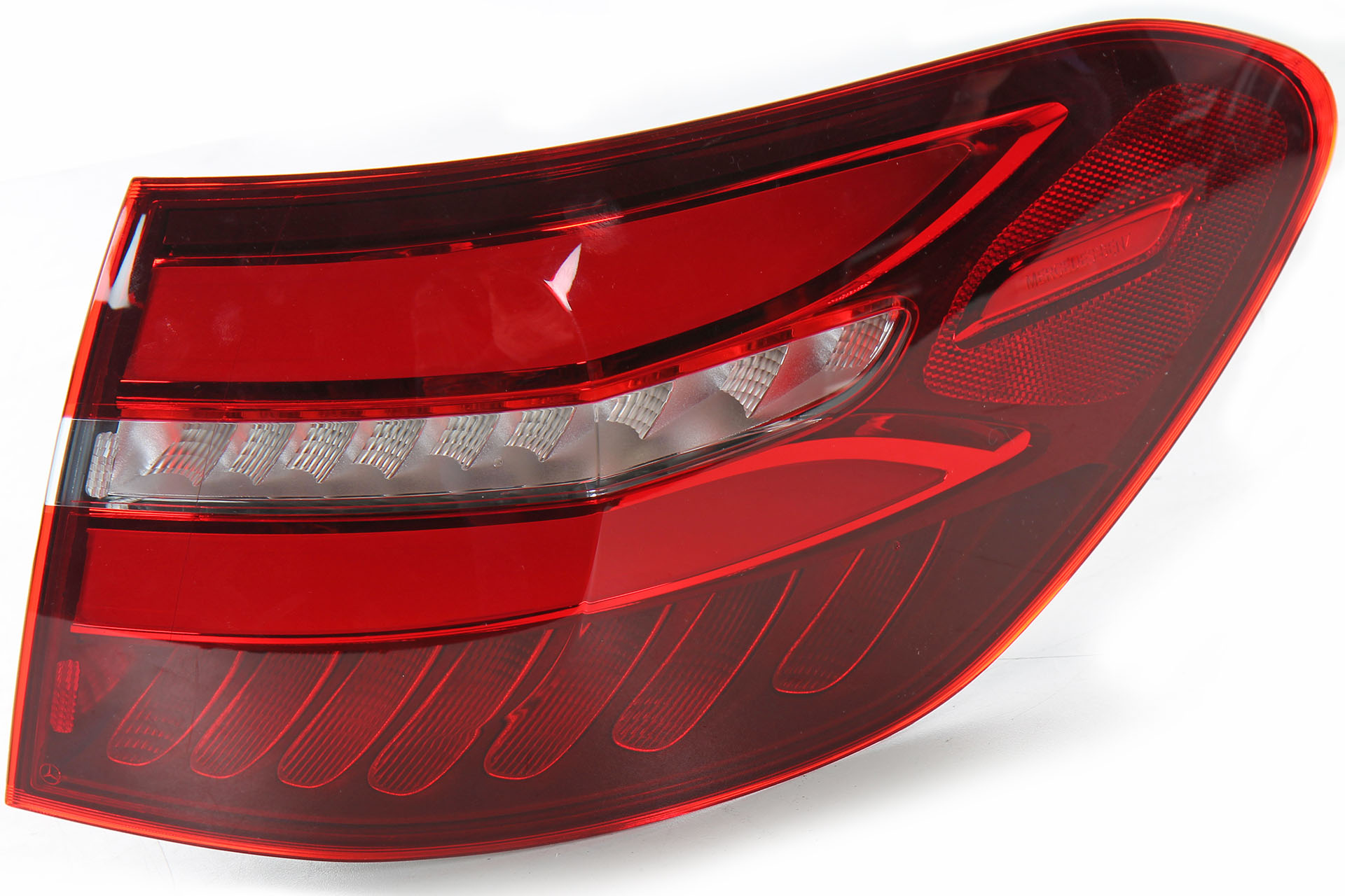 Đèn Hậu Ngoài Phải Mercedes-Benz GLC Mã phụ tùng A2539067400