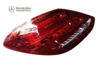Đèn Hậu Trái Mercedes-Benz C OEM A2059060357-SECONDHA