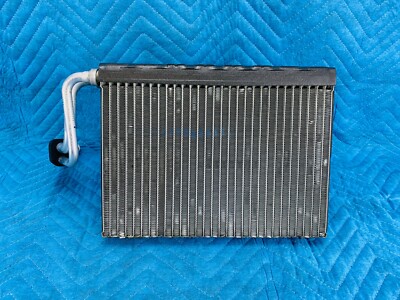 Giàn Lạnh Trong Xe Bmw Seri 3 Mã phụ tùng 64119290888
