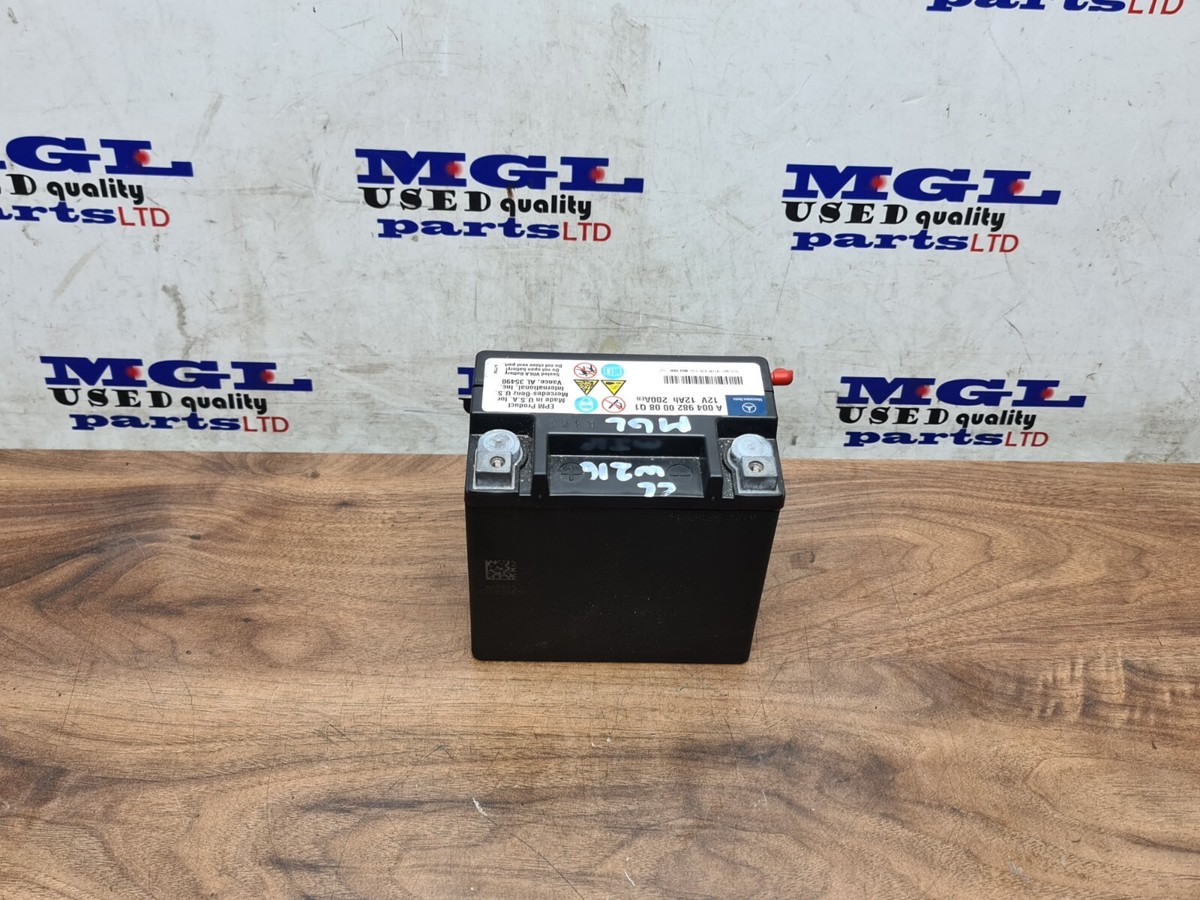 Bình Ắc Quy Phụ Mercedes-Benz E Mã phụ tùng A0049820008