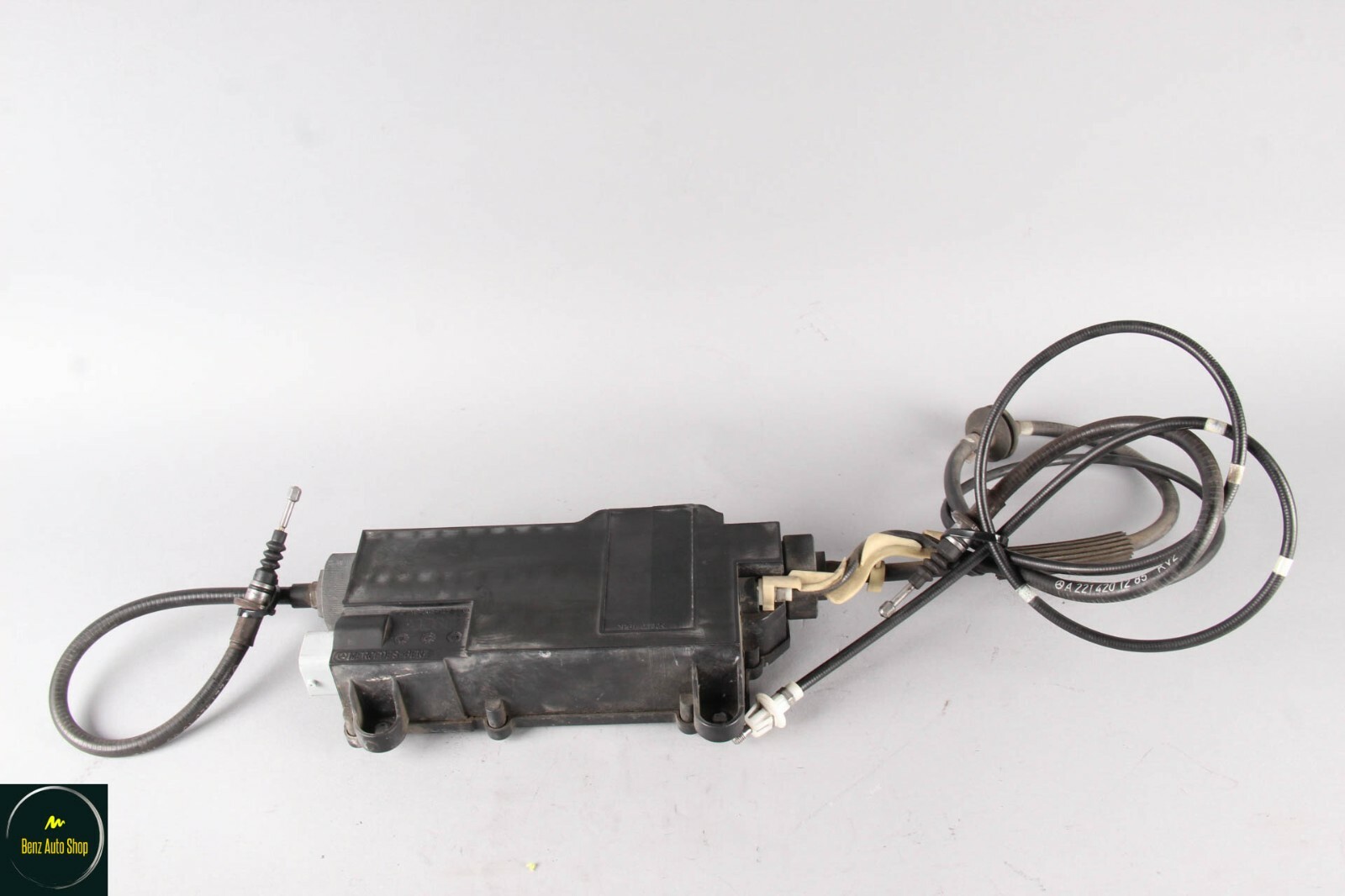 Mô Tơ Phanh Tay Điện Tử Mercedes-Benz S Mã phụ tùng A2214420536