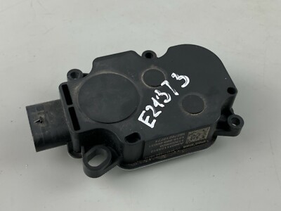 Giàn Lạnh Trong Xe Mercedes-Benz E OEM UE01c1033