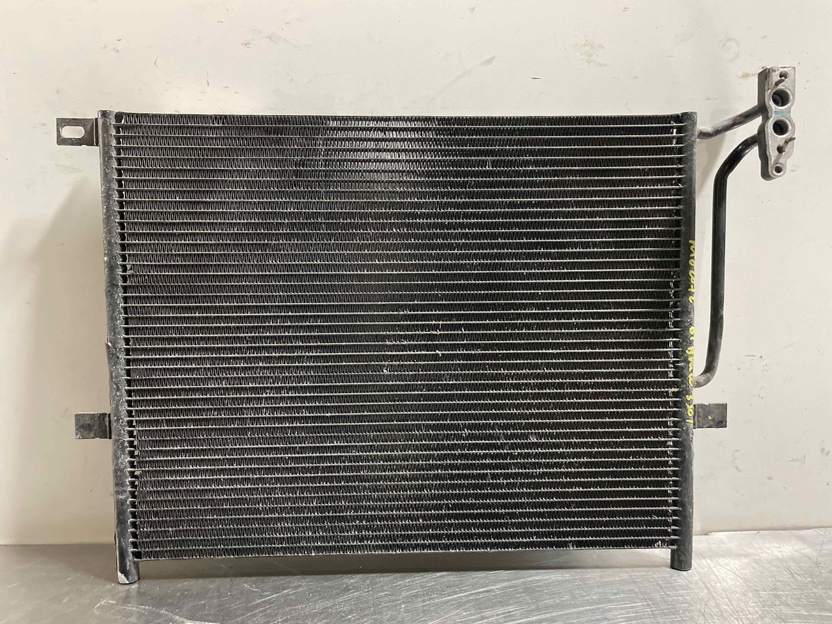 Giàn Nóng Bmw Seri 3 Mã phụ tùng 64538377614