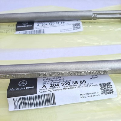 Rotuyn Cân Bằng Trước Trái Mercedes-Benz C Mã phụ tùng A2043203789