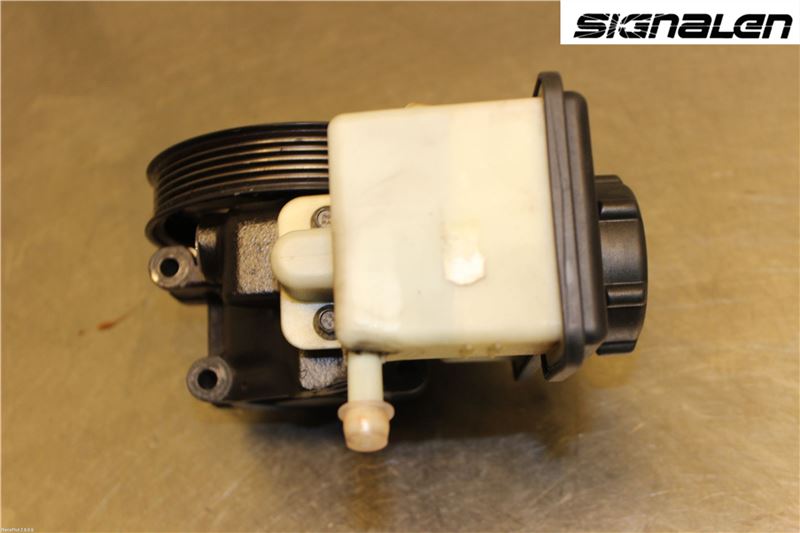Bơm Trợ Lực 2.0L Ford Focus Mã phụ tùng 1506930