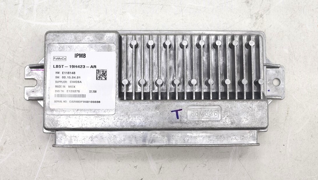 Két Nước At - 2.3L Ford Escape OEM YL8H005KB