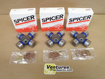 Nắp Ca Pô Ford Ranger Mã phụ tùng UR8752310