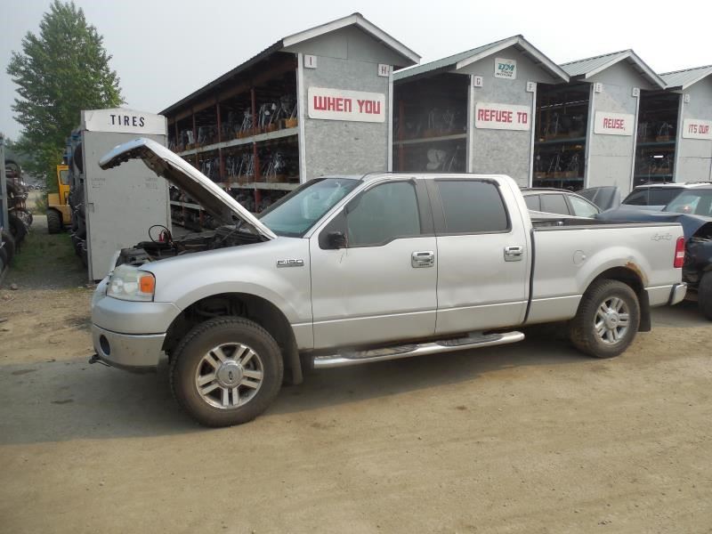 Ốp Gương Phải Ford Ranger Mã phụ tùng ab3917k74
