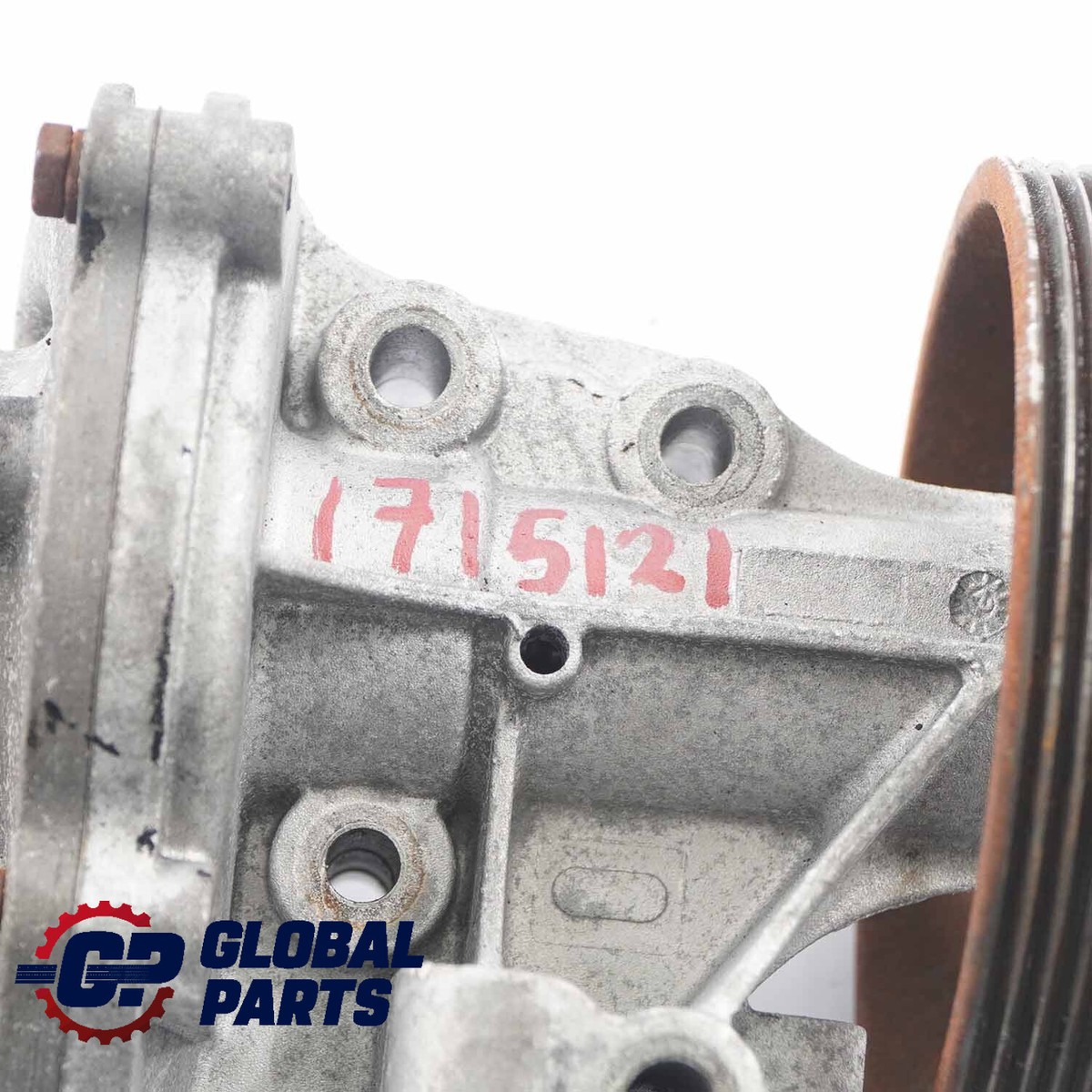 Bơm Nước Động Cơ Ford Transit Mã phụ tùng 1715121