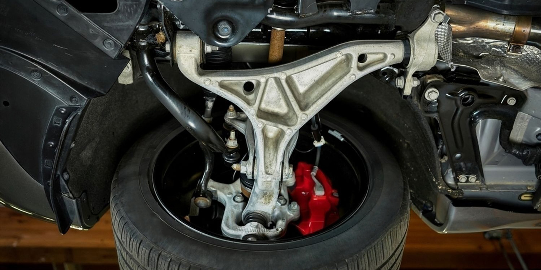 Má Phanh Trước Ford Mondeo OEM 7g912k021bb-MOTO