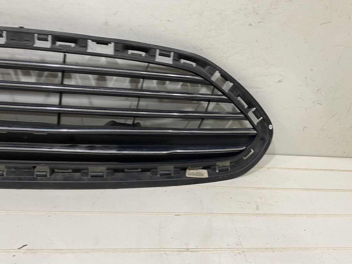 Lưới Cản Trước Ford Mondeo Mã phụ tùng BS7917B968A