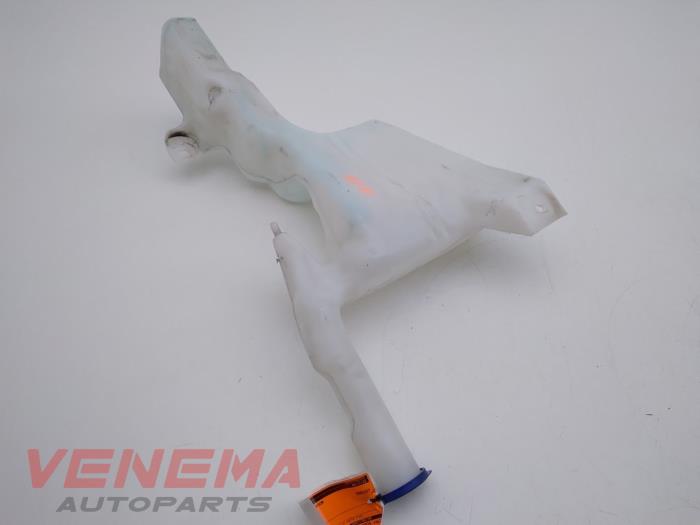 Bình Nước Rửa Kính Ford Fiesta Mã phụ tùng 8A6117618AF