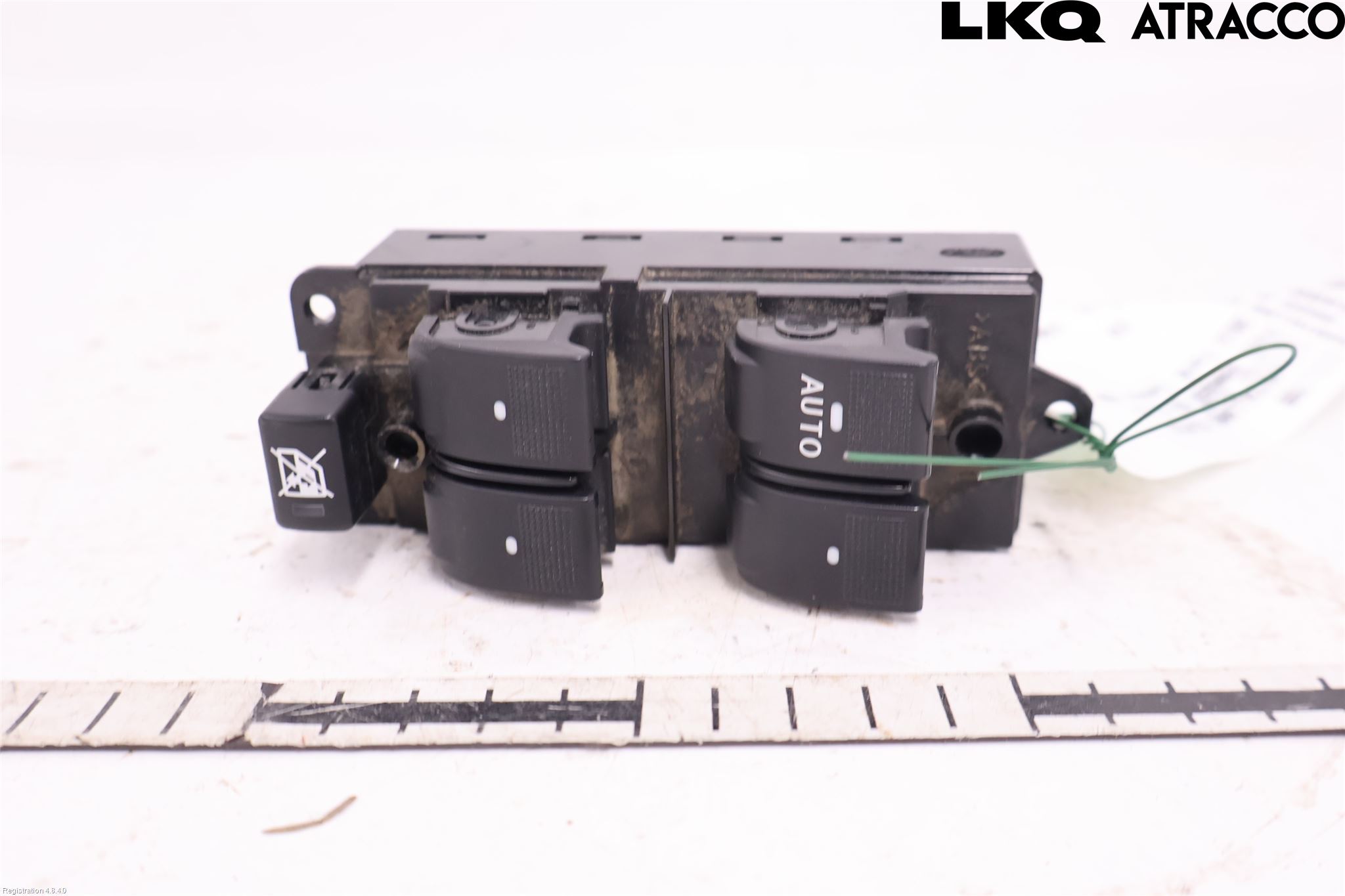 Công Tắc Lên Xuống Kính Tổng Ford Ranger Mã phụ tùng EB3T14A132BC