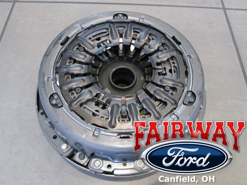 Chắn Bùn Bánh Xe Trước Ford Mondeo Mã phụ tùng pl1s7116l56xaa