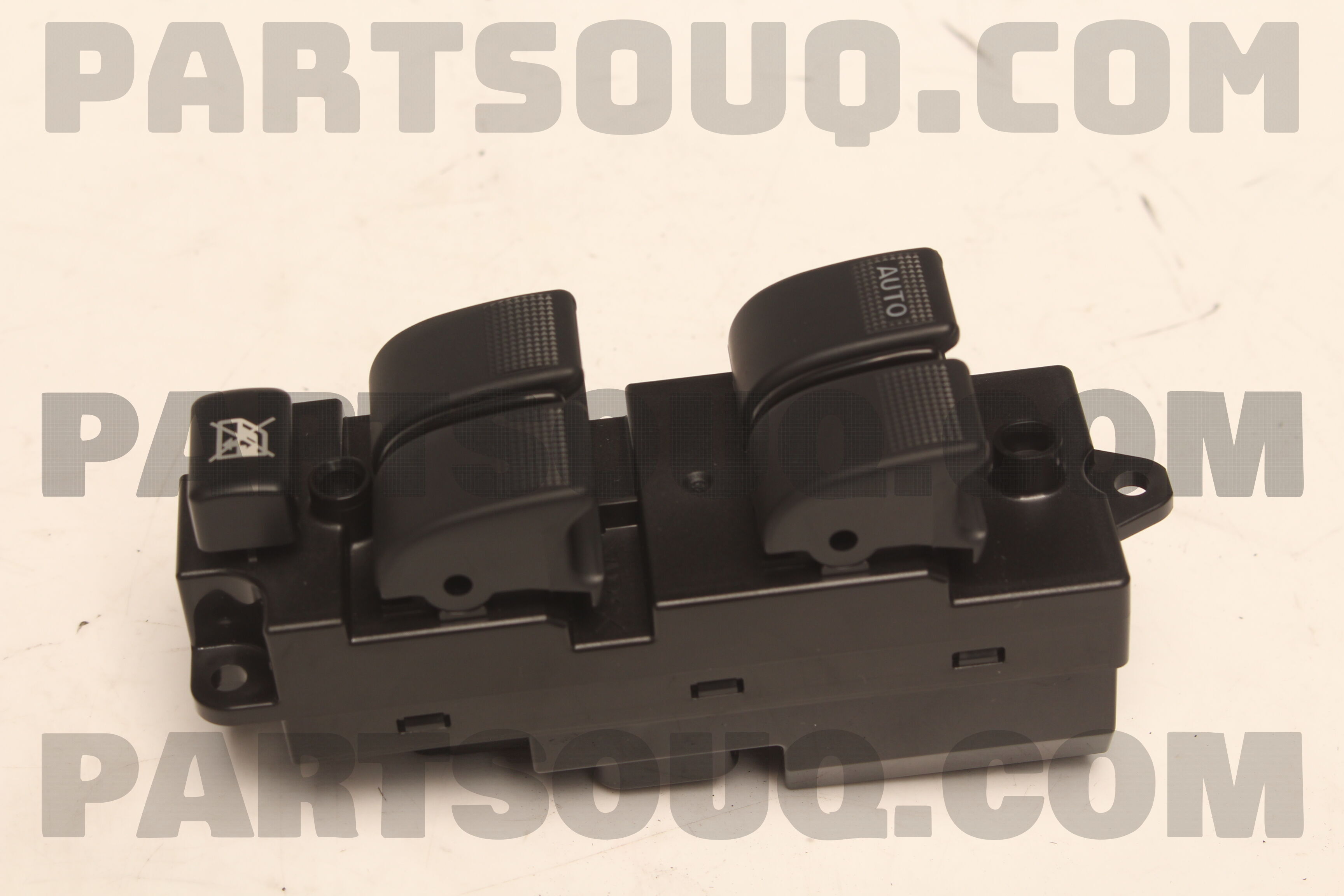 Công Tắc Lên Xuống Kính Tổng Ford Laser Mã phụ tùng BL4E66350A