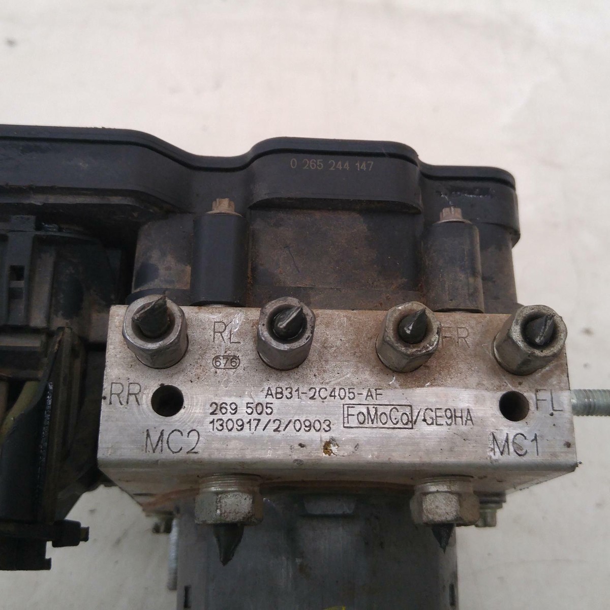 Cụm Điều Khiển Abs Ford Ranger Mã phụ tùng ab312c405bf