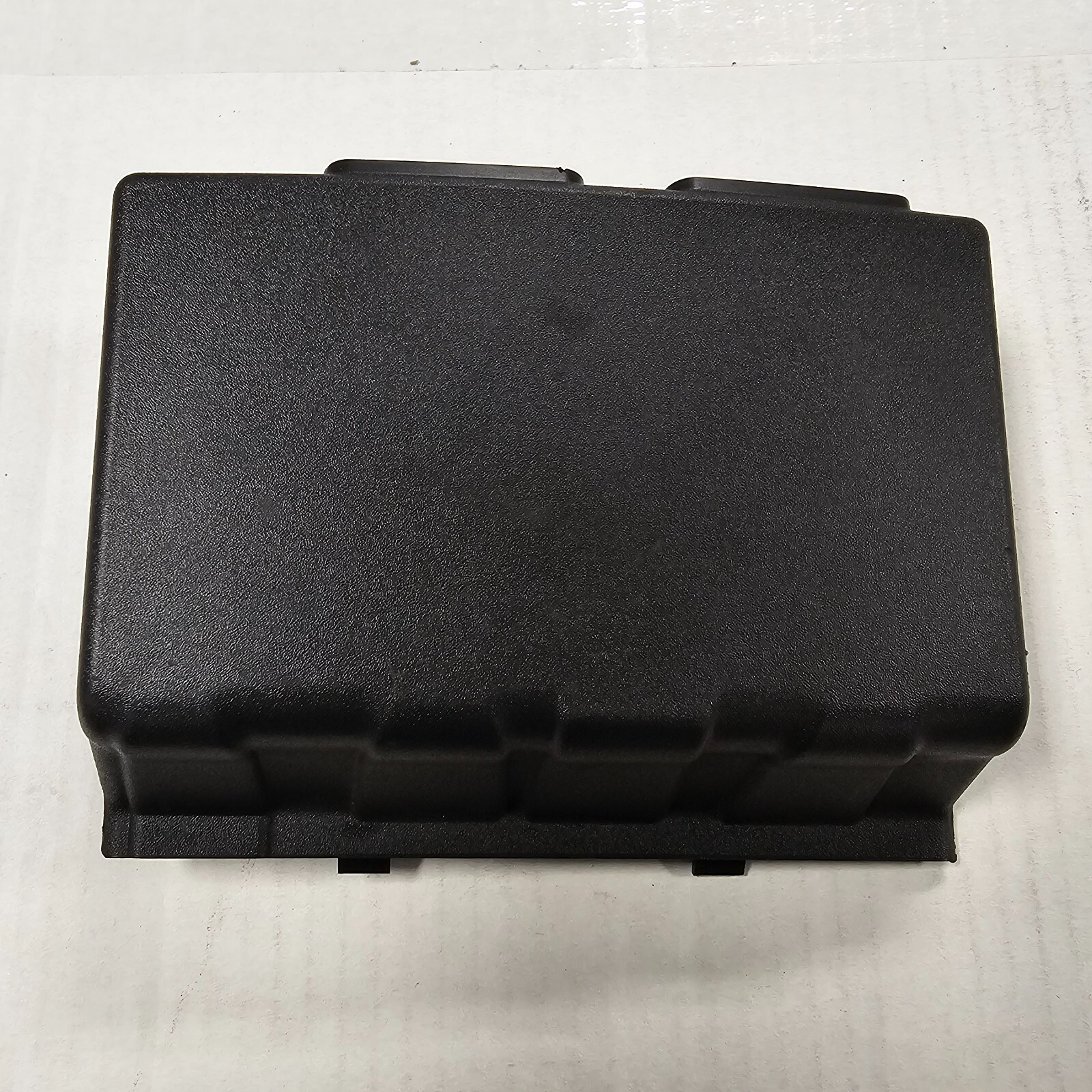Ốp Gương Phải Ford Focus Mã phụ tùng 8m5117k746da