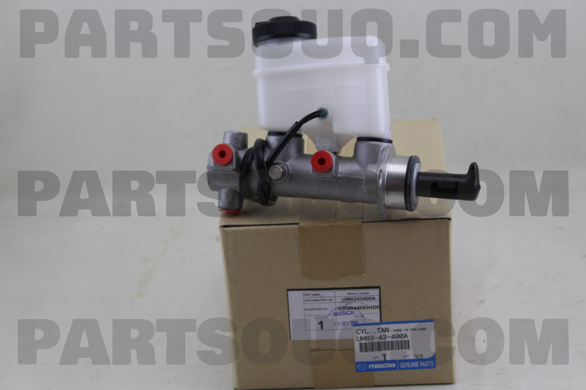 Tổng Phanh Trên Ford Ranger OEM UM8343400A-OE