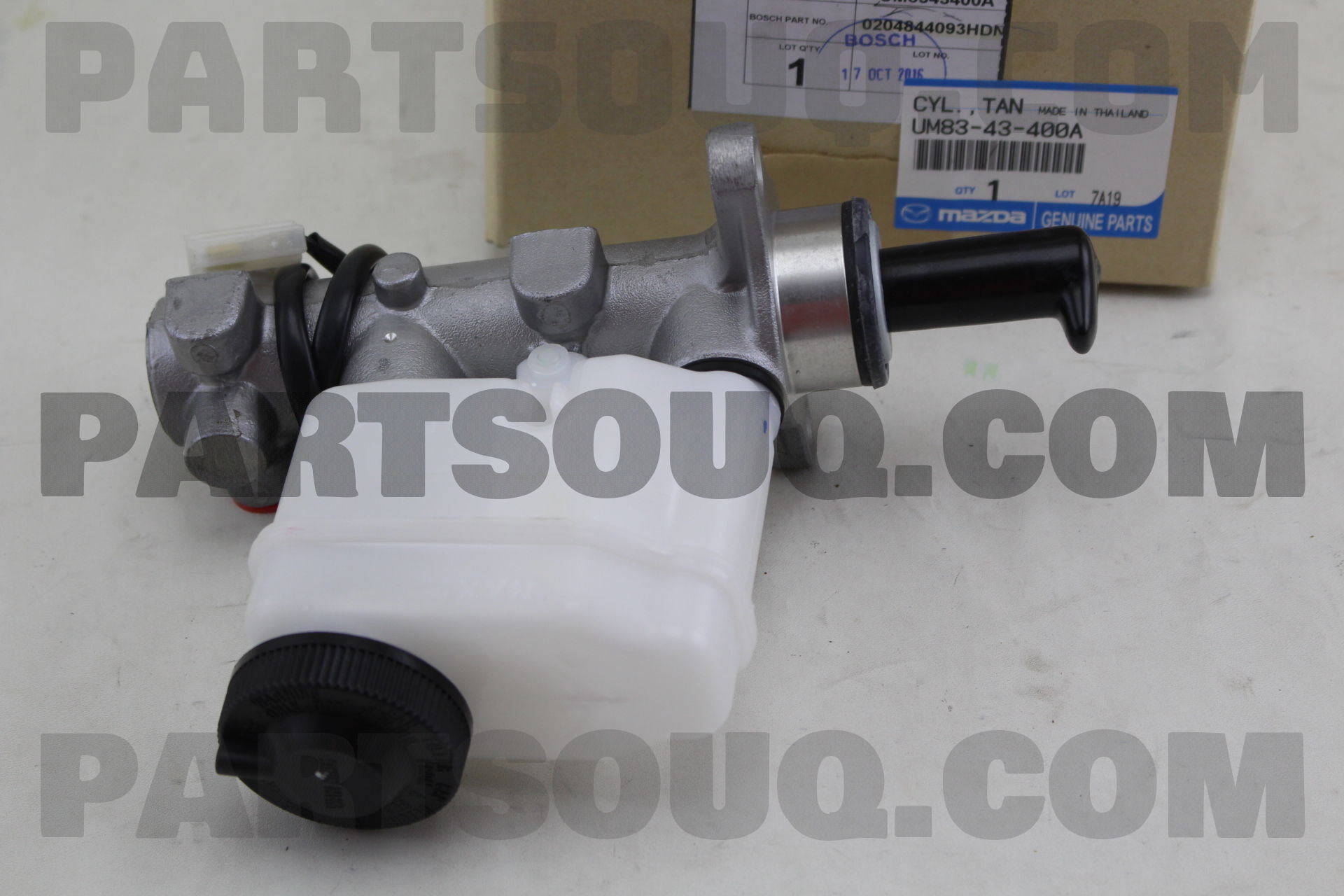 Tổng Phanh Trên Ford Ranger OEM UM8343400A-OE