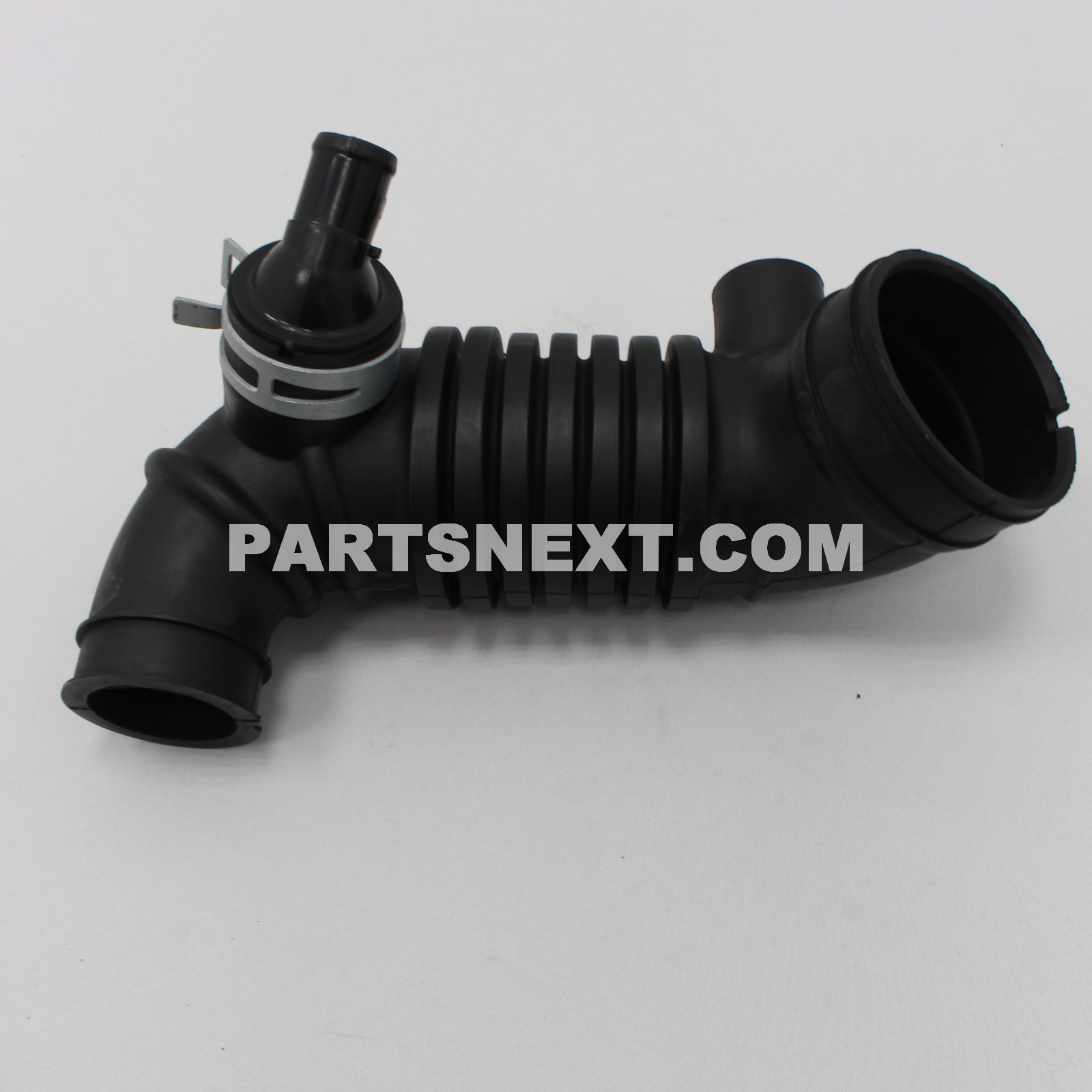 Cổ Hút Gió Hộp Lọc Gió Vào Động Cơ Ford Ranger Mã phụ tùng WE0113220C