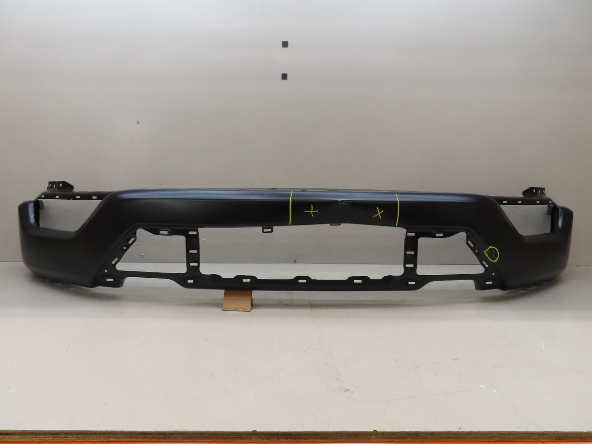 Nẹp Chân Kính Cánh Cửa Sau Trong Ford Everest Mã phụ tùng up2172821