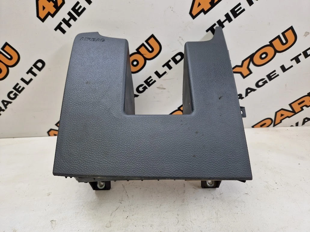 Ống Ty Ô Trợ Lực Lái Bằng Sắt Ford Ranger Mã phụ tùng ab313r829ab