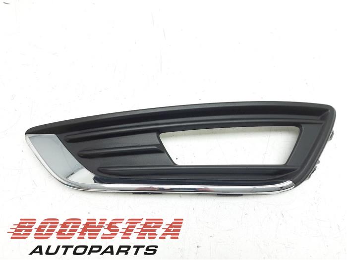 Ốp Đèn Gầm Trái Ford Focus Mã phụ tùng F1EB15A299BC