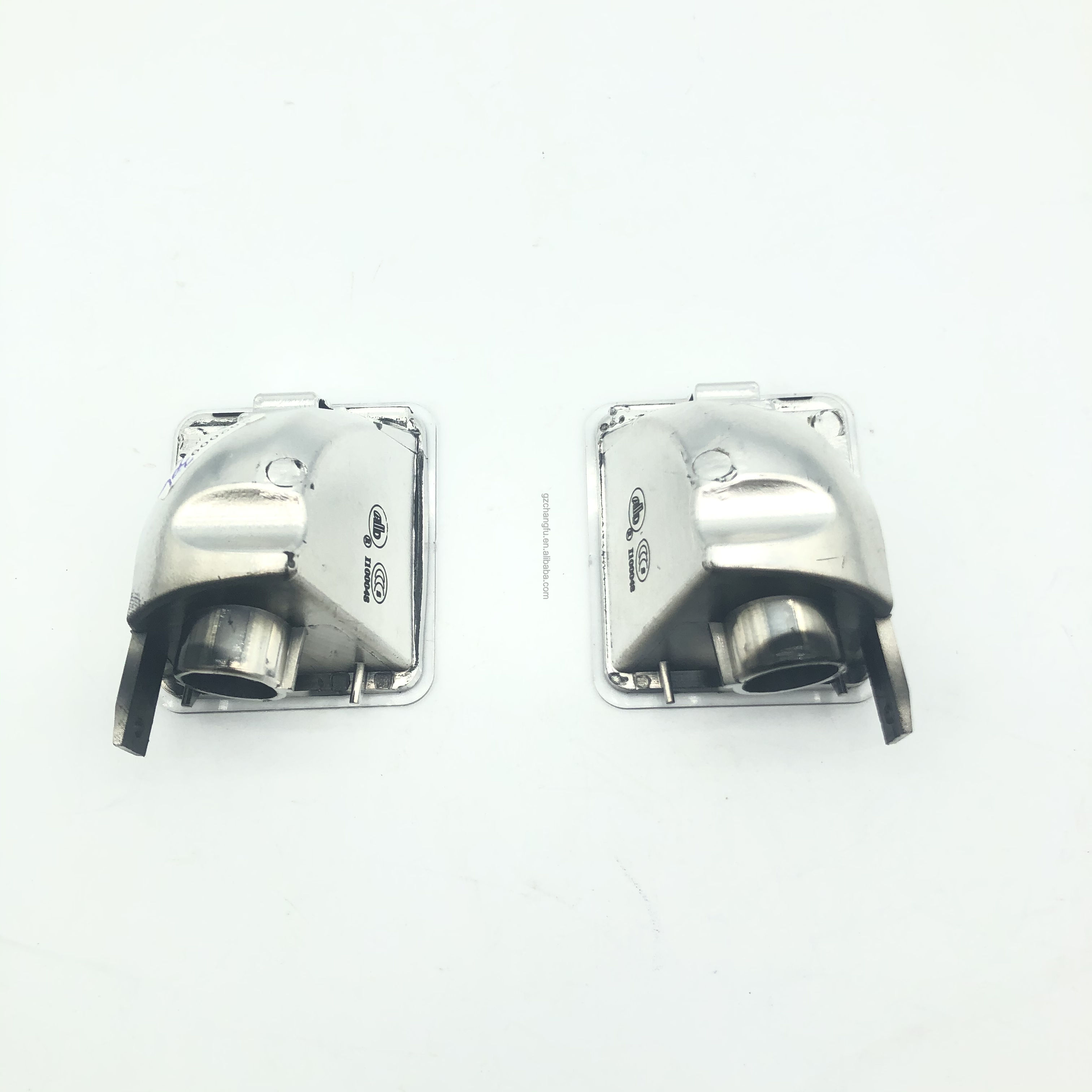 Đèn Soi Chân Gương Trái Ford Focus Mã phụ tùng AU5A13B375AA