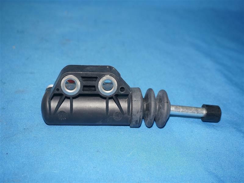 Tổng Côn Dưới 2.0 Ford Escape Mã phụ tùng EC0241920b
