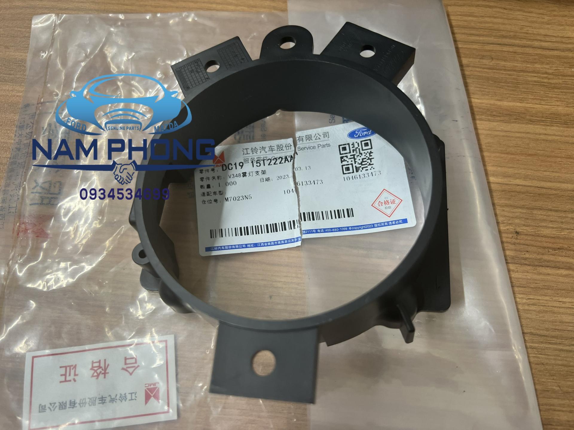 Giá Bắt Đèn Gầm Ford Transit Mã phụ tùng dc1915t222aA