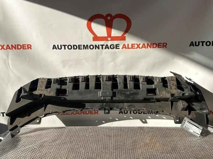 Chắn Bùn Két Nước Ford Fiesta Mã phụ tùng C1BB8B384A