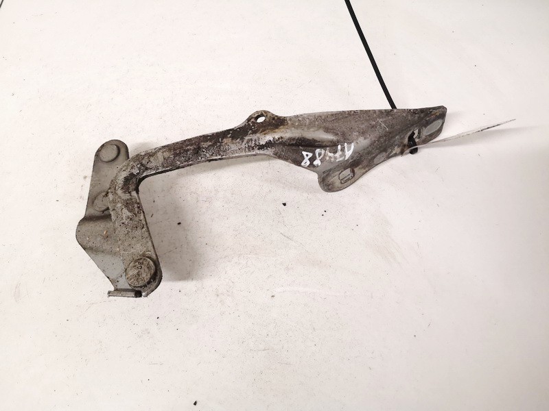 Bản Lề Nắp Capo Trái Ford Focus Mã phụ tùng 4M5116801AB