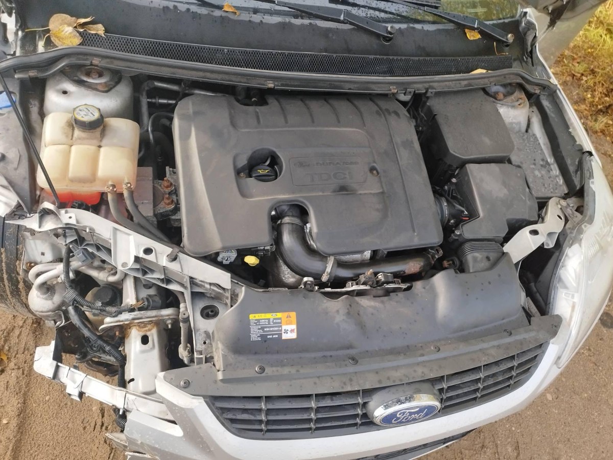 Bản Lề Nắp Capo Phải Ford Focus Mã phụ tùng 4m5116800ab