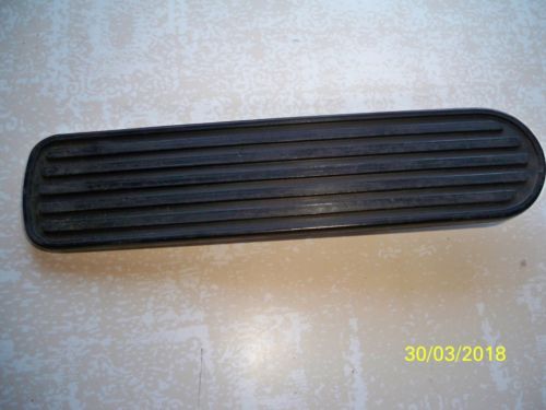 Chân Ga Điện Ford Ranger Mã phụ tùng ab399f836ac
