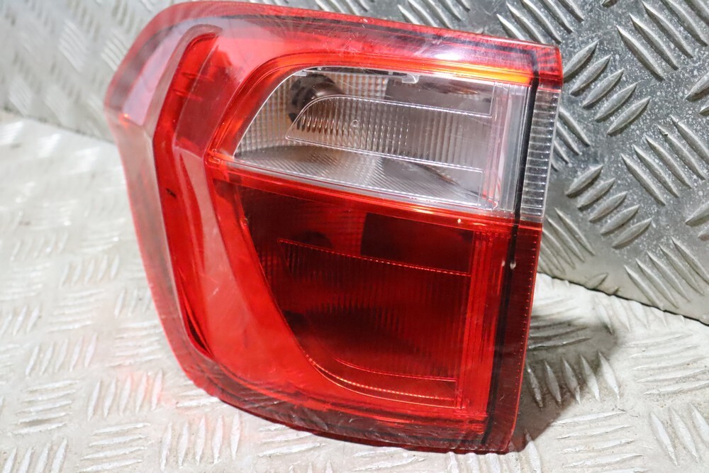 Đèn Hậu Ngoài Trái Ford Ecosport Mã phụ tùng CN1513405BC